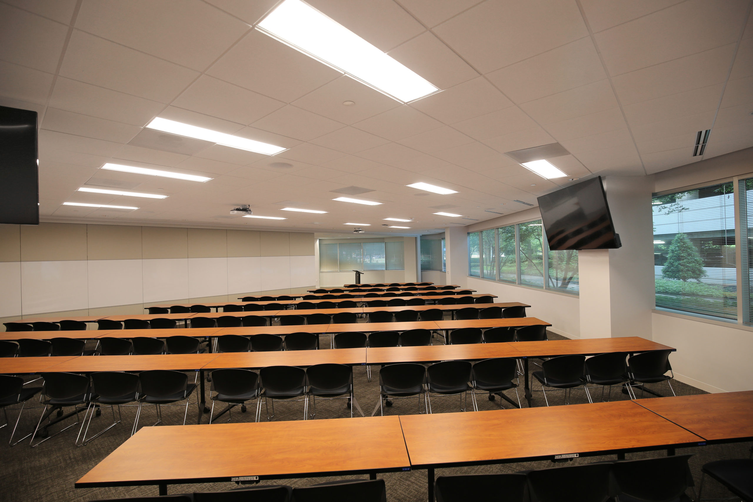 Fairfax County Public Schools - Training Room